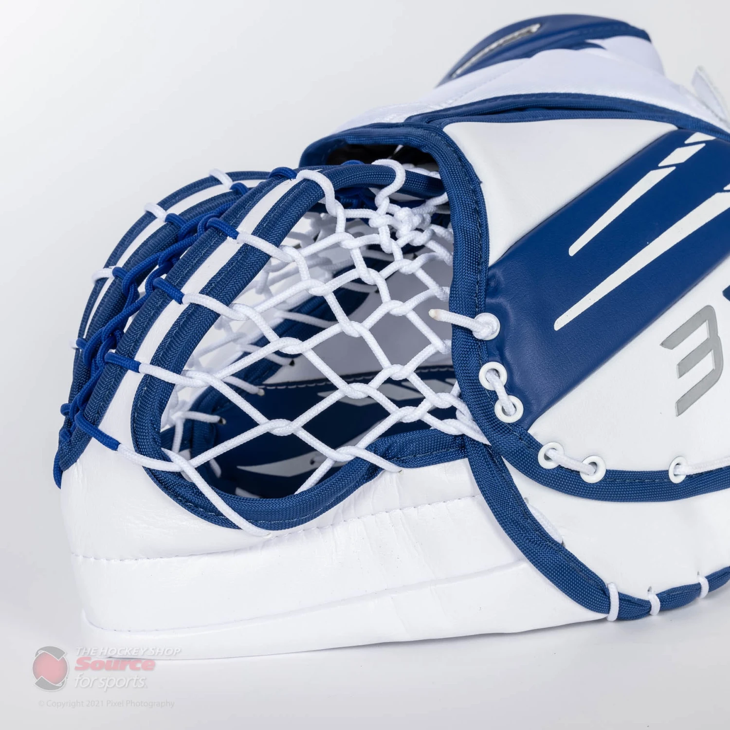 Bauer Vapor 3X Intermediate Goalie Catcher - Image 12