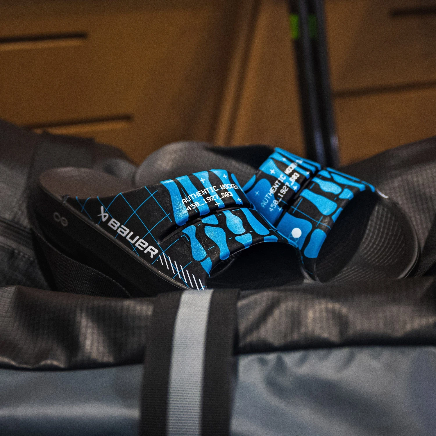 Bauer OOFOS OOAHH Slide Sandals - Limited Edition - Image 3