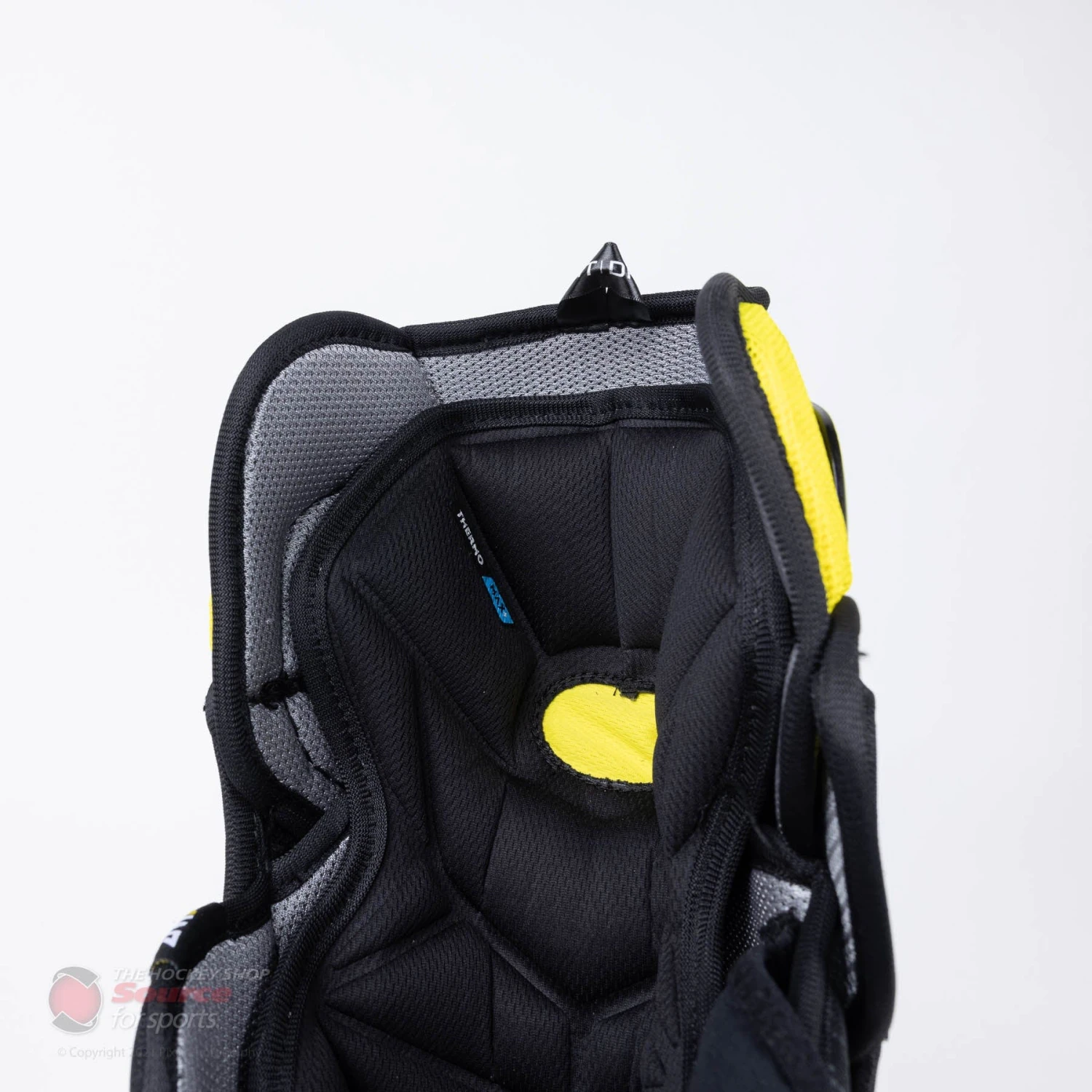 Bauer Supreme Matrix Intermediate Hockey Shin Guards (2021) - Image 10