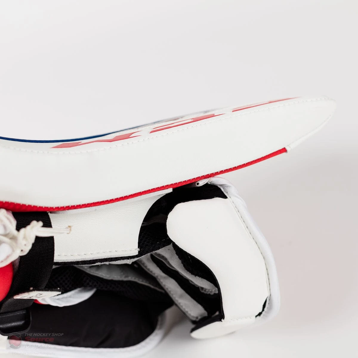 CCM Extreme Flex 4 Pro Senior Goalie Blocker - Image 6