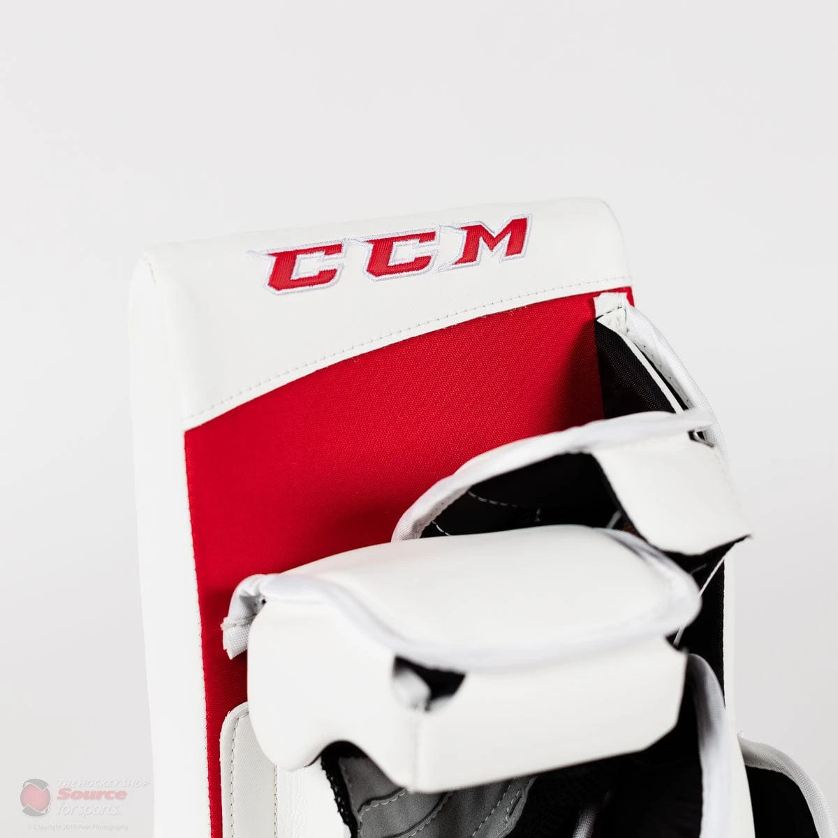 CCM Extreme Flex 4 Pro Senior Goalie Blocker - Image 9