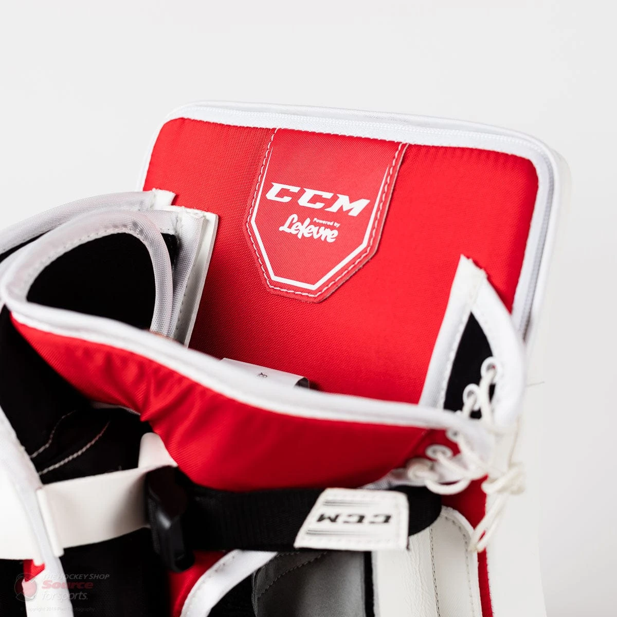 CCM Extreme Flex 4 Pro Senior Goalie Blocker - Image 12