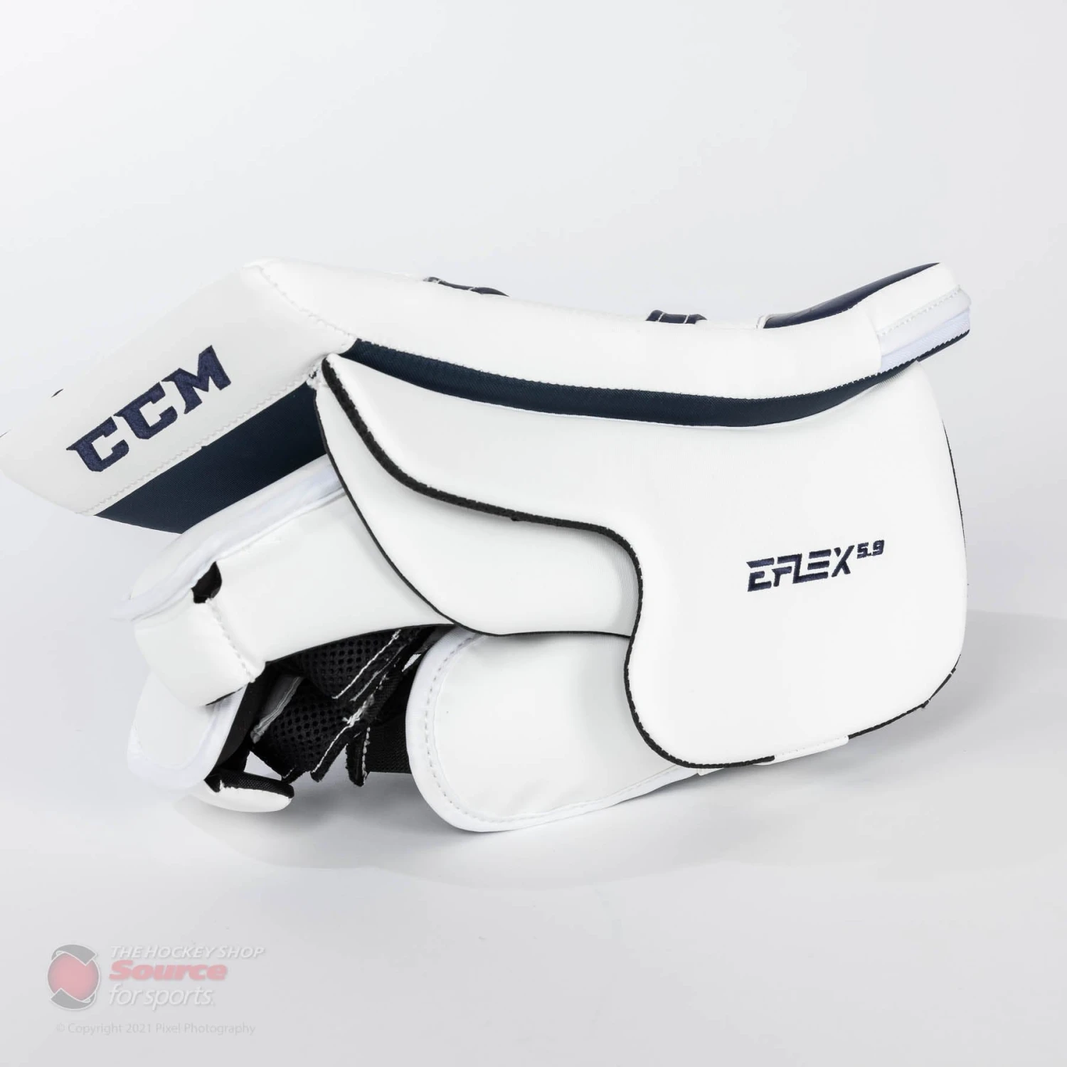 CCM Extreme Flex E5.9 Intermediate Goalie Blocker - Image 5