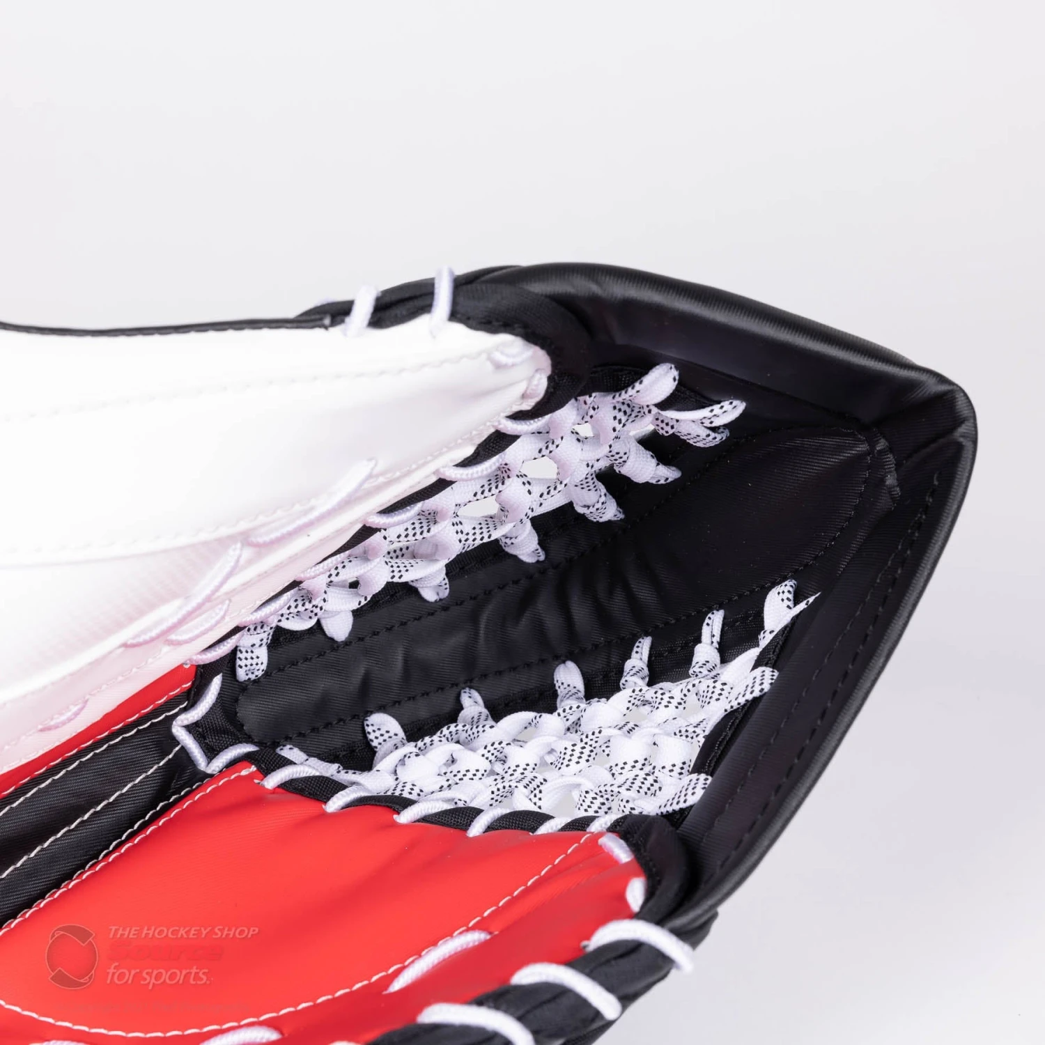 CCM Extreme Flex E5.5 Junior Goalie Catcher - Source Exclusive - Image 7