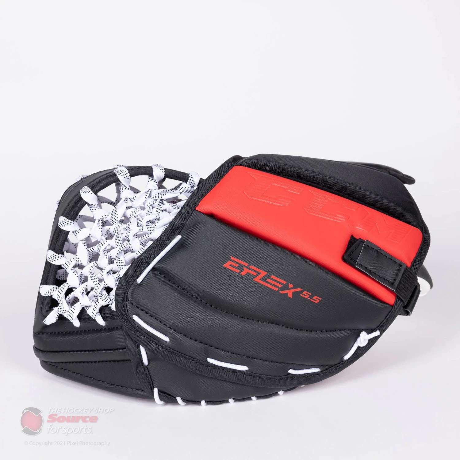 CCM Extreme Flex E5.5 Junior Goalie Catcher - Source Exclusive - Image 5