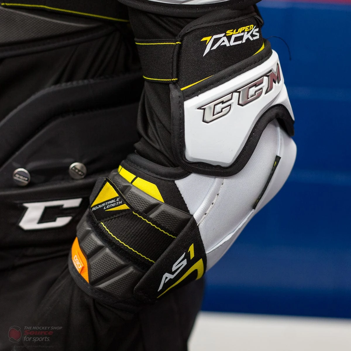 CCM Super Tacks AS1 Senior Hockey Elbow Pads - Image 10