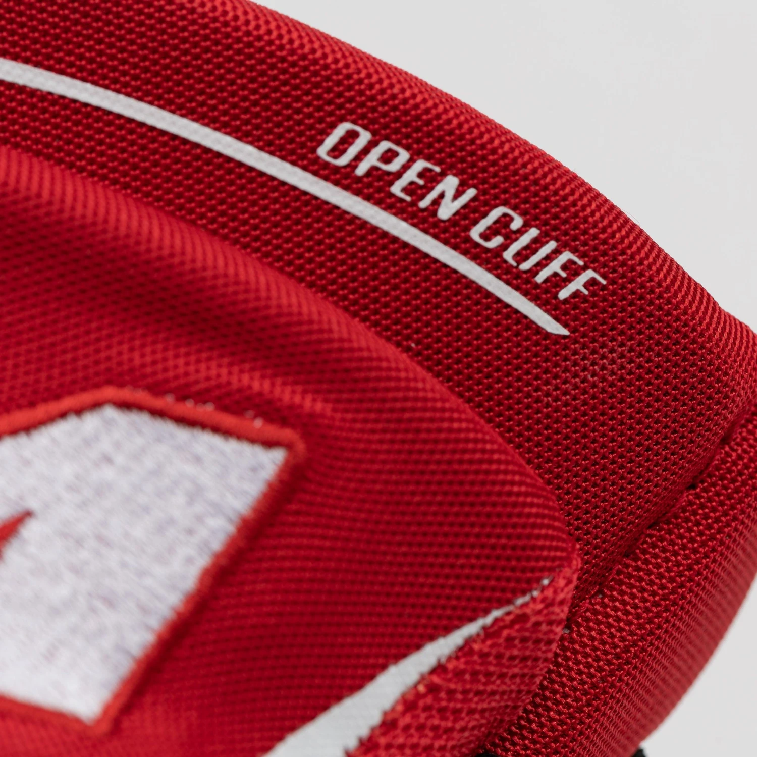 CCM Jetspeed FT6 Senior Hockey Gloves - Image 9