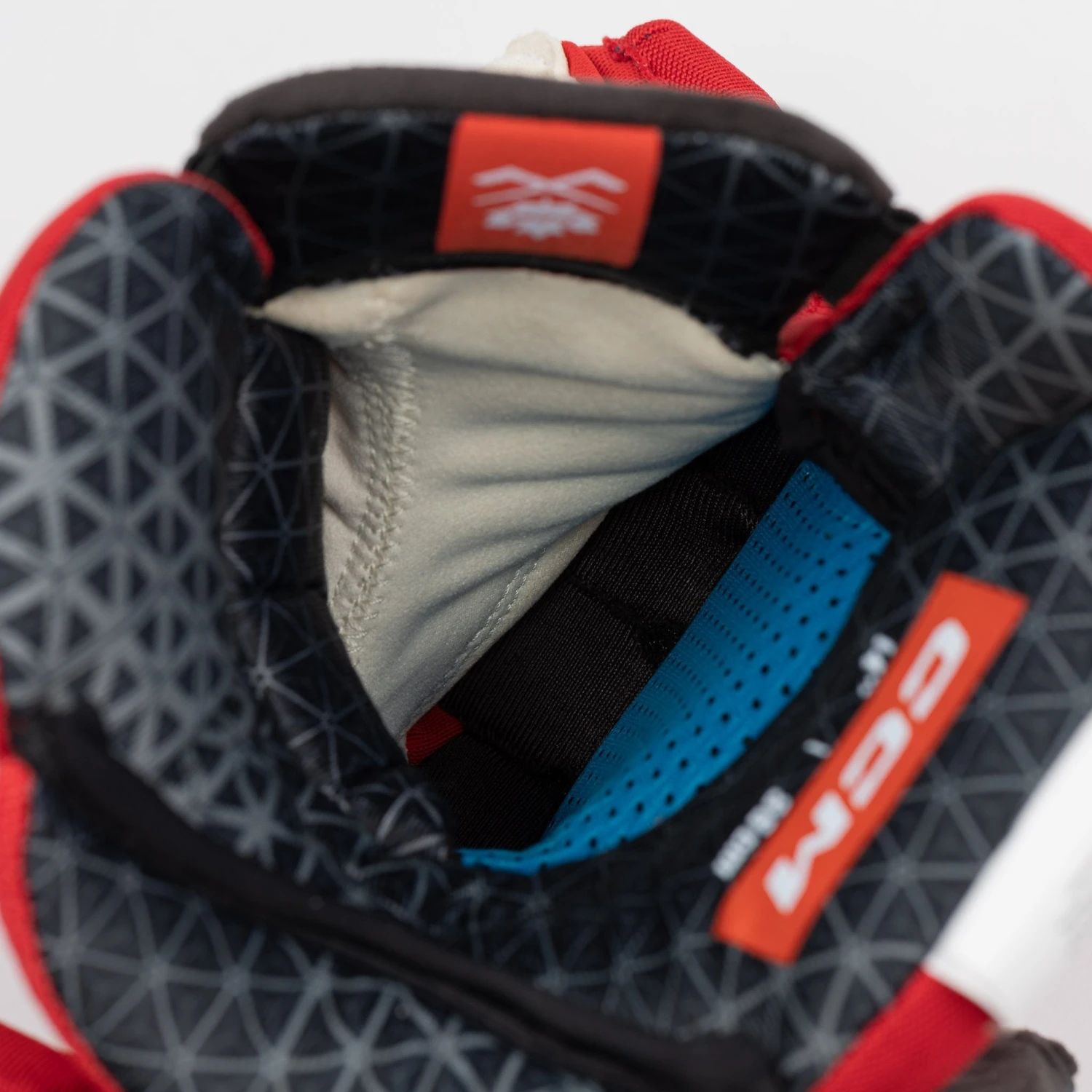 CCM Jetspeed FT6 Senior Hockey Gloves - Image 7