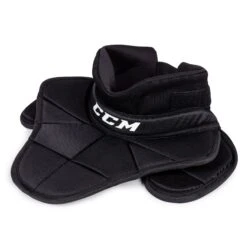 CCM 900 Junior Goalie Neck Guard