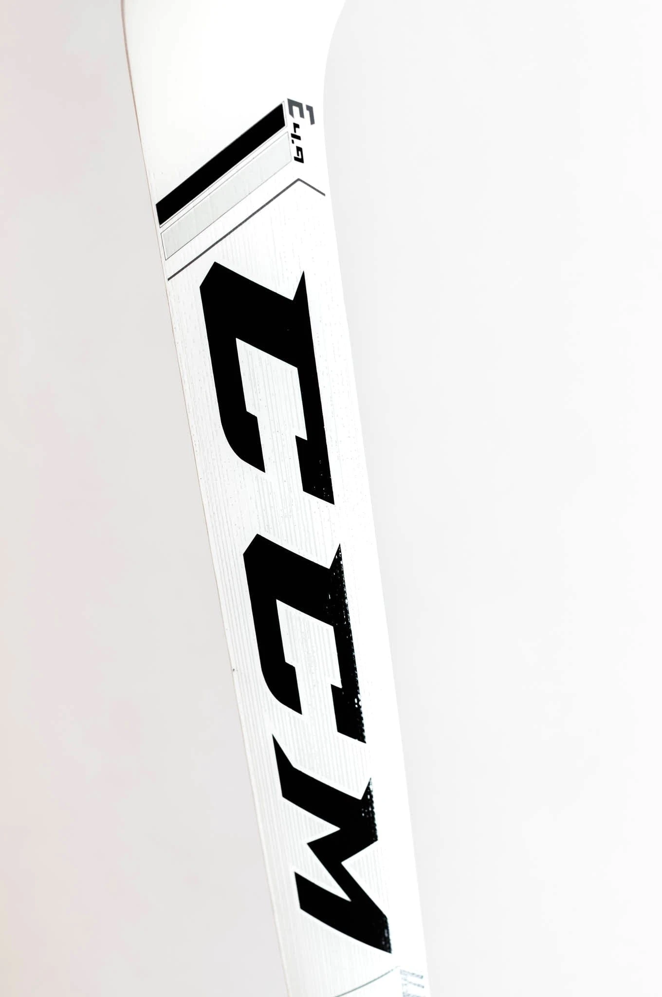 CCM Extreme Flex E4.9 Intermediate Goalie Stick - Image 12