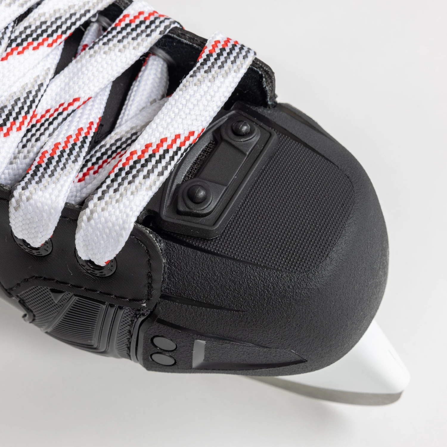 CCM Jetspeed FT680 Junior Hockey Skates - Image 9