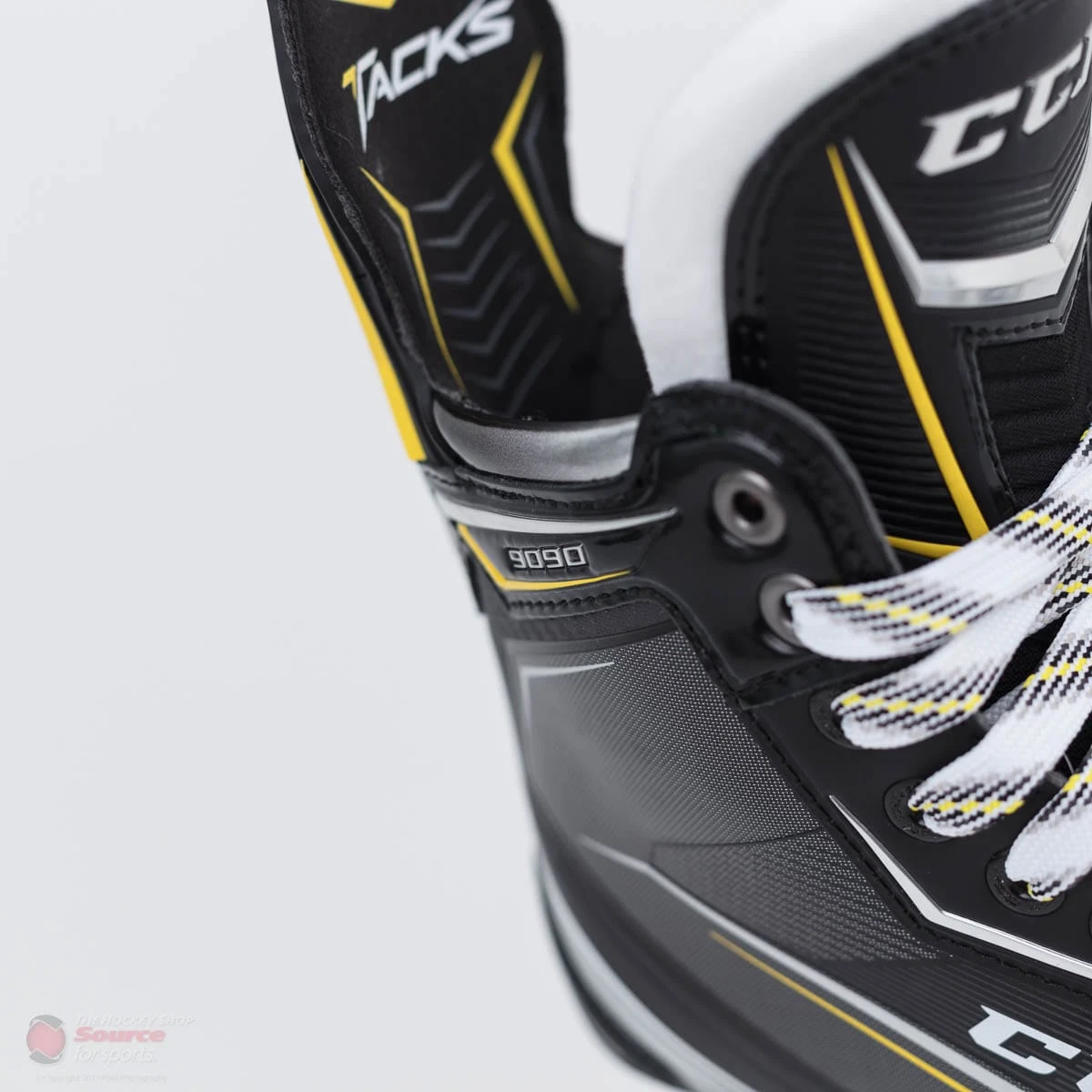 CCM Tacks 9090 Senior Hockey Skates - Image 8