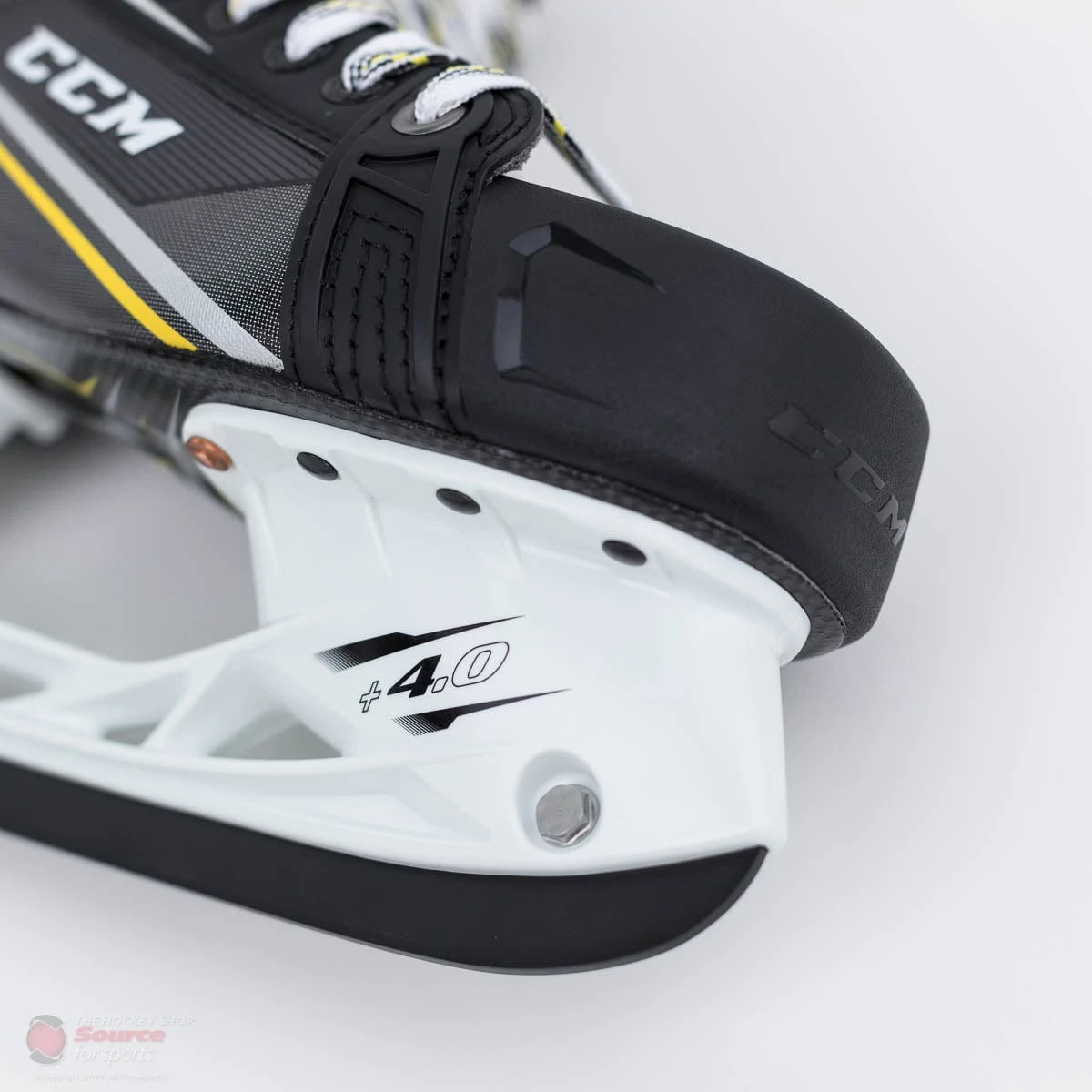 CCM Tacks 9090 Senior Hockey Skates - Image 10