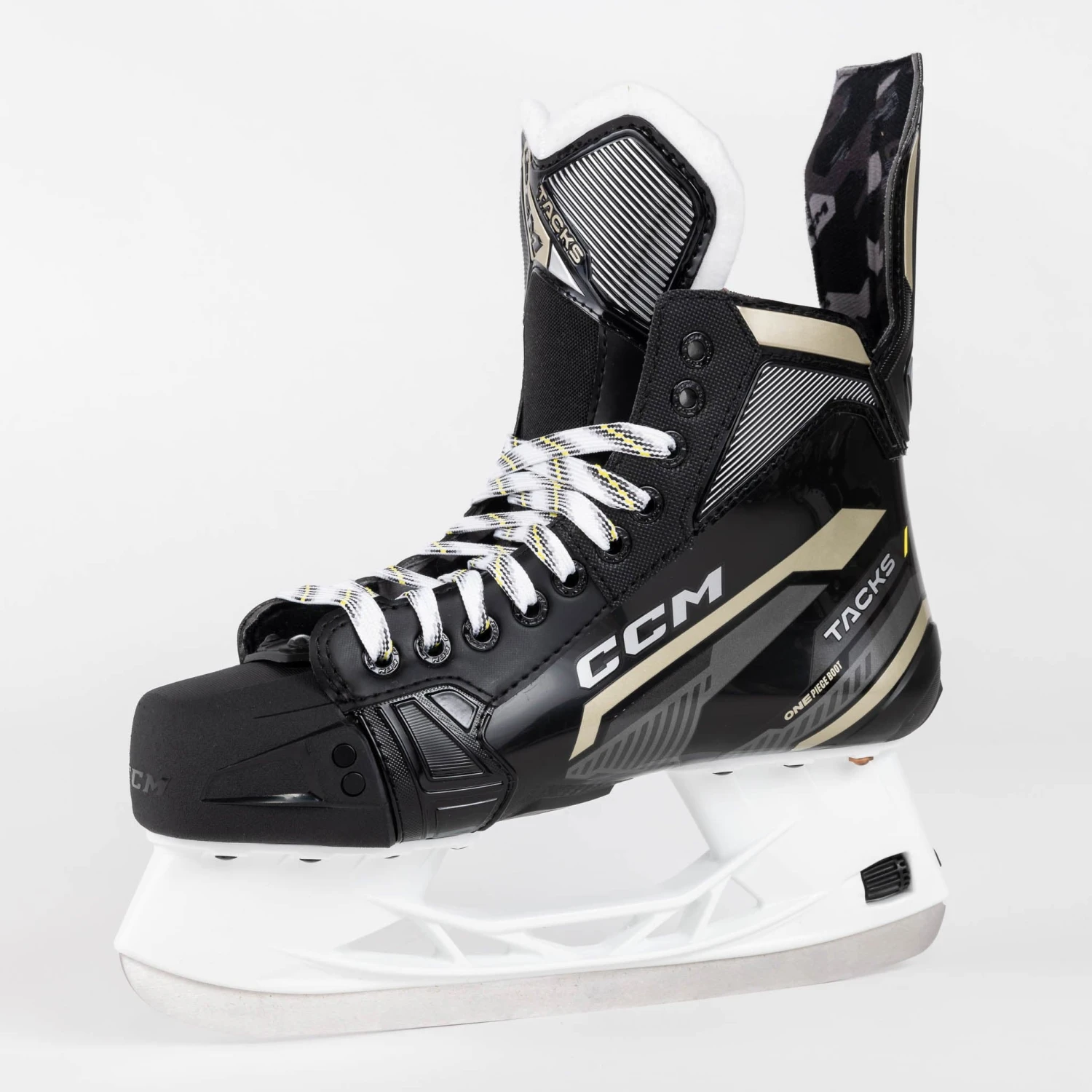 CCM Tacks AS570 Senior Hockey Skates - Image 4