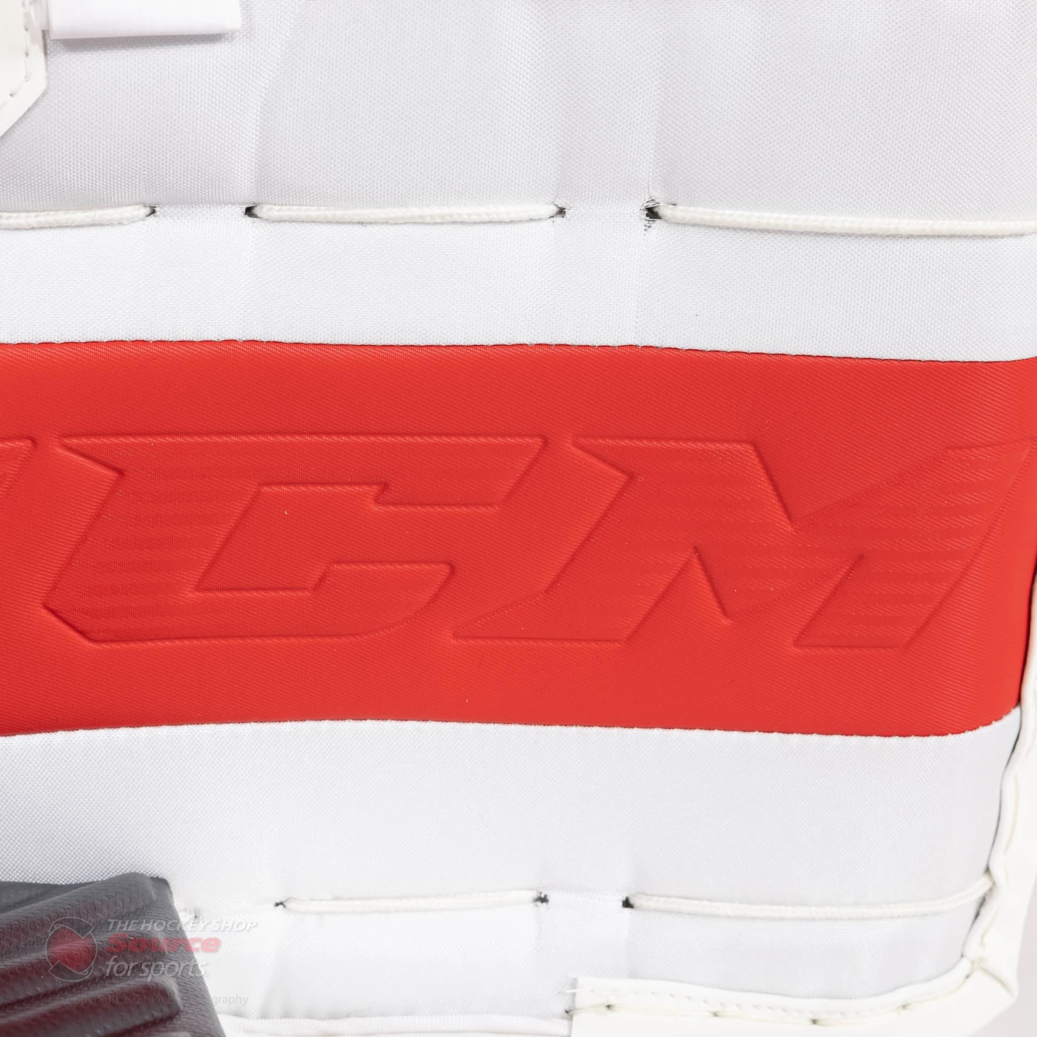 CCM Extreme Flex 5 Senior Goalie Leg Pads - Image 9