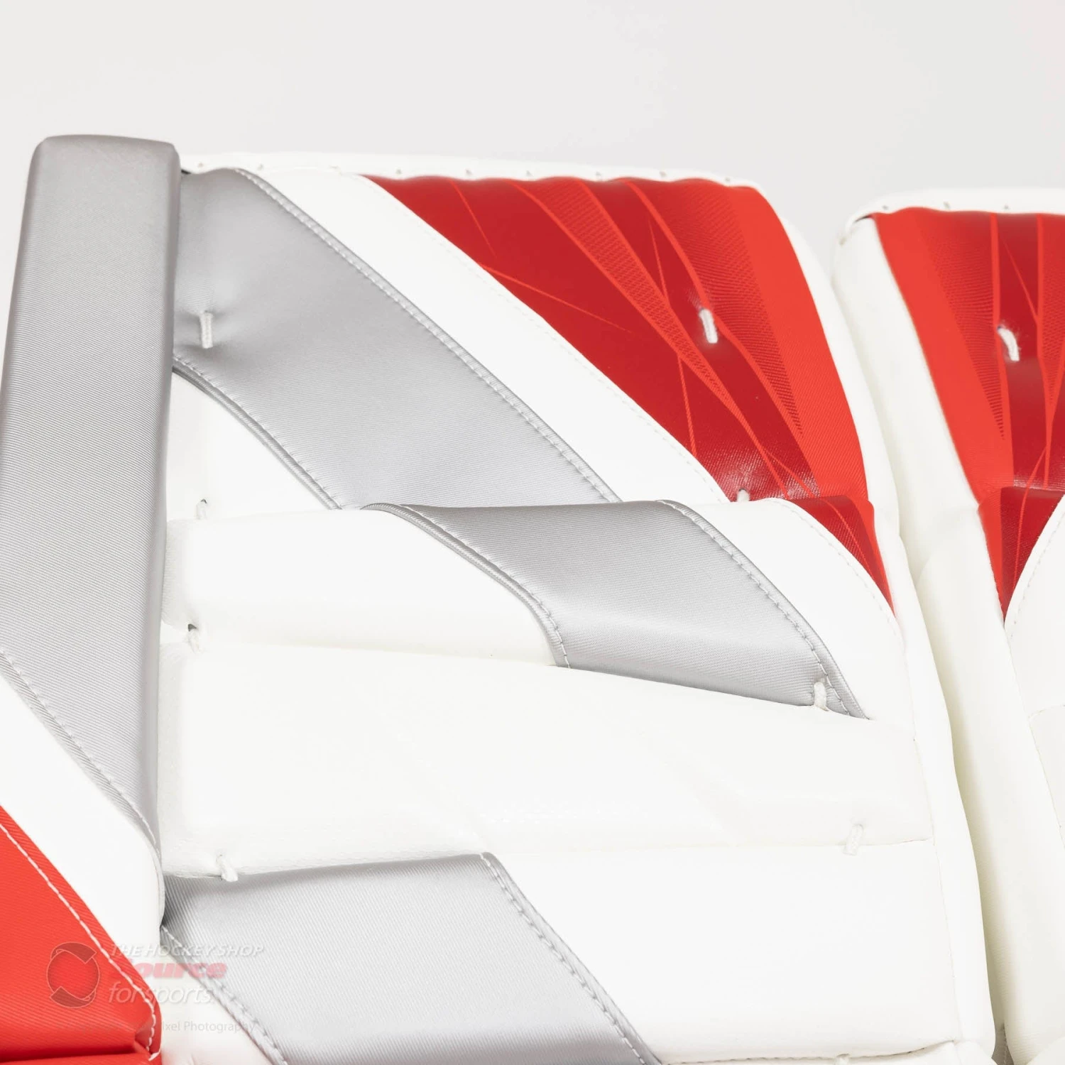CCM Extreme Flex 5 Senior Goalie Leg Pads - Image 6