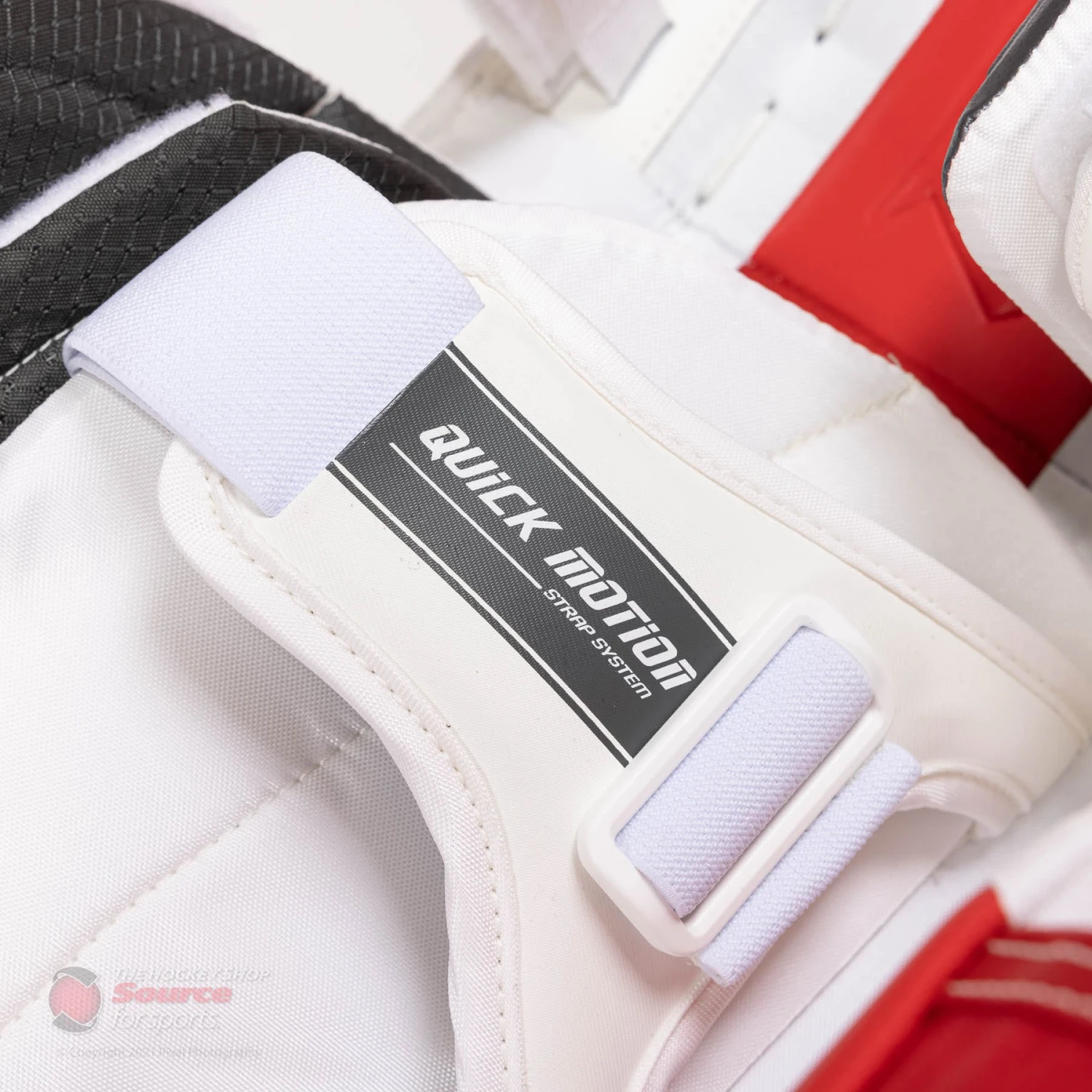 CCM Extreme Flex 5 Senior Goalie Leg Pads - Image 18