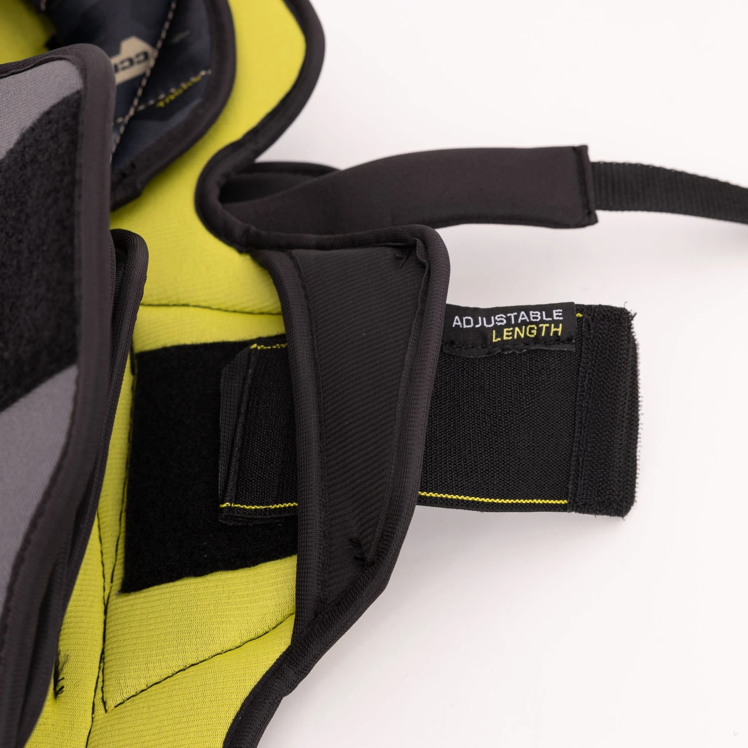 CCM Tacks AS580 Junior Hockey Shin Guards - Image 9