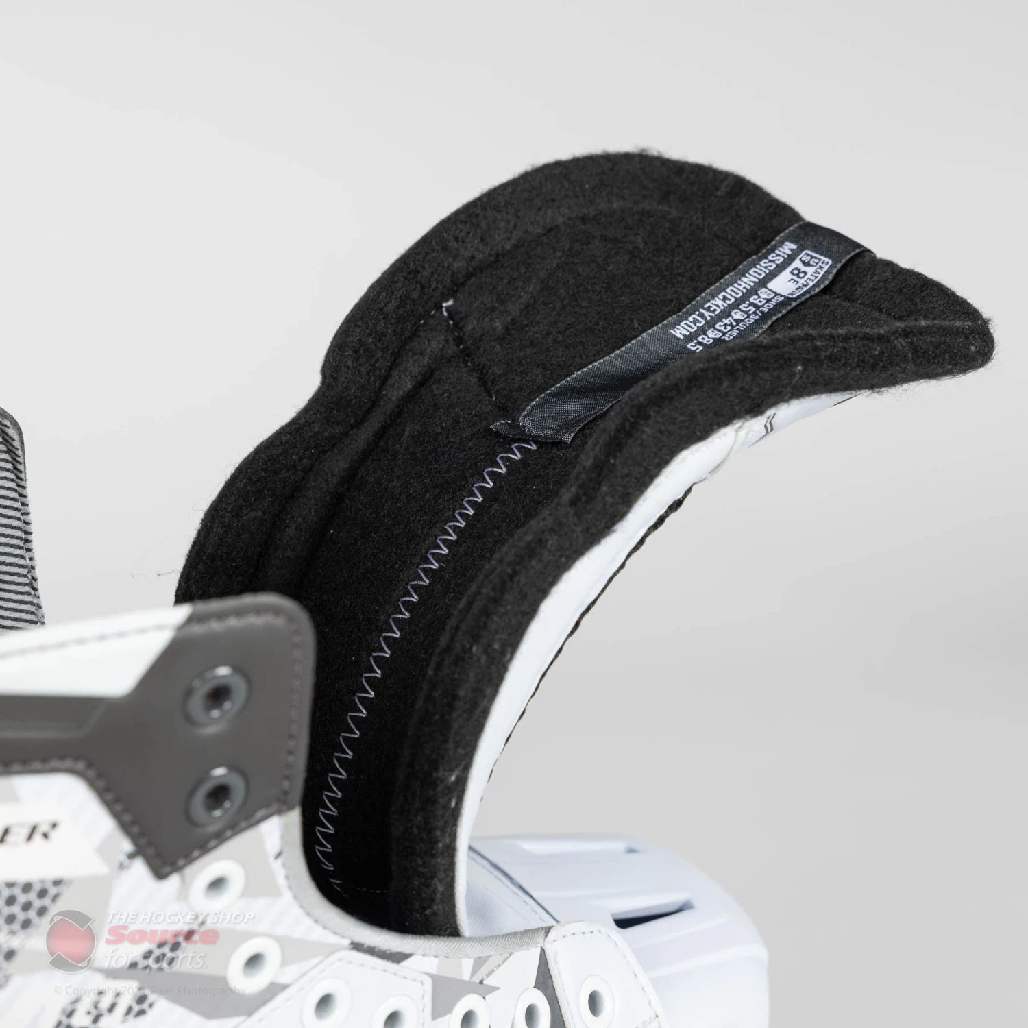 Mission Inhaler WM03 Junior Roller Hockey Skates - Image 18