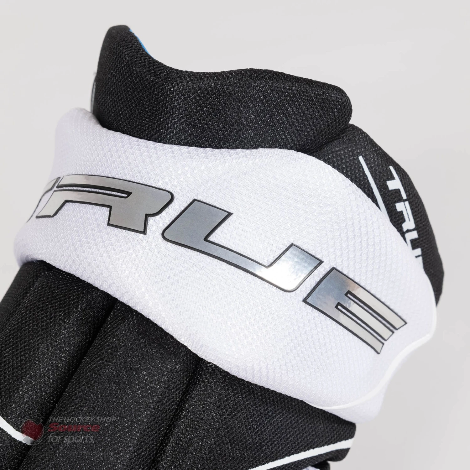 TRUE Catalyst Pro Senior Hockey Gloves - Image 13