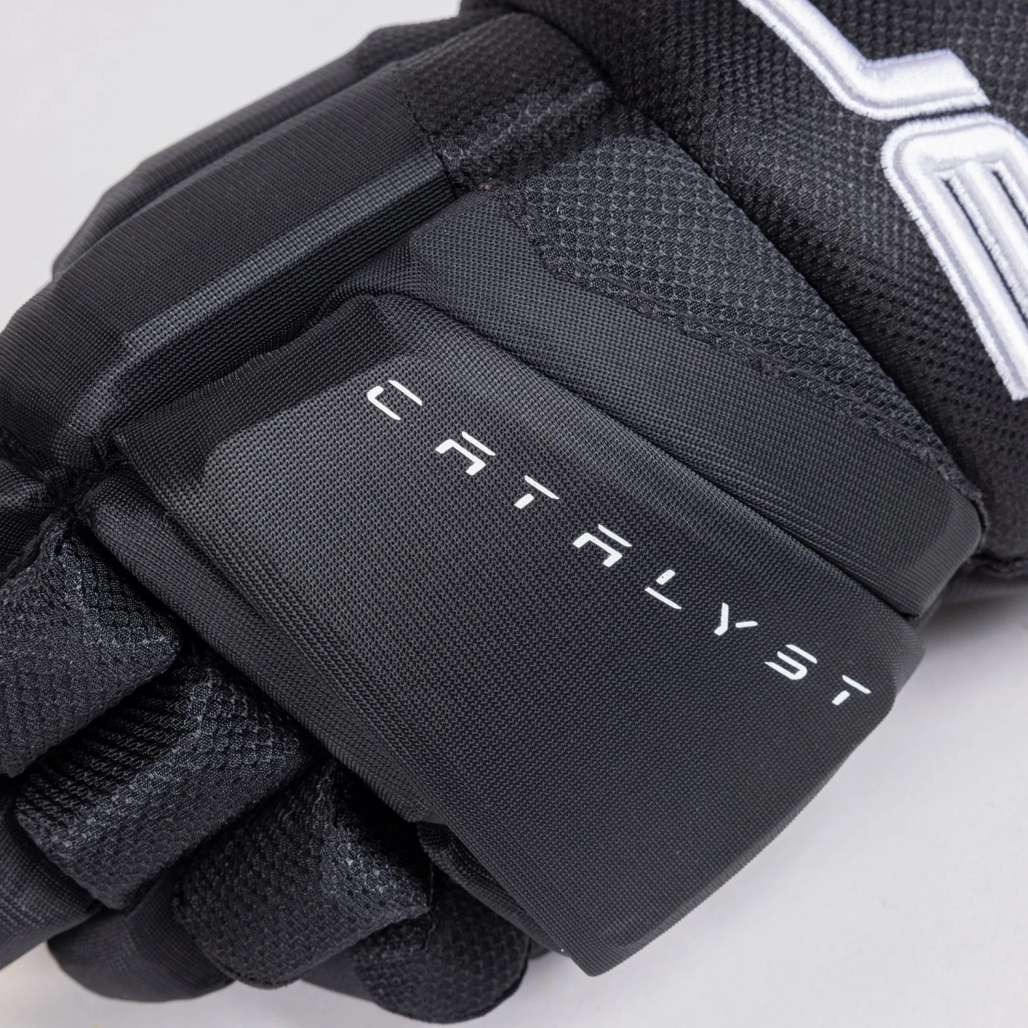 TRUE Catalyst Pro Stock Senior Hockey Glove - Seattle - Image 7