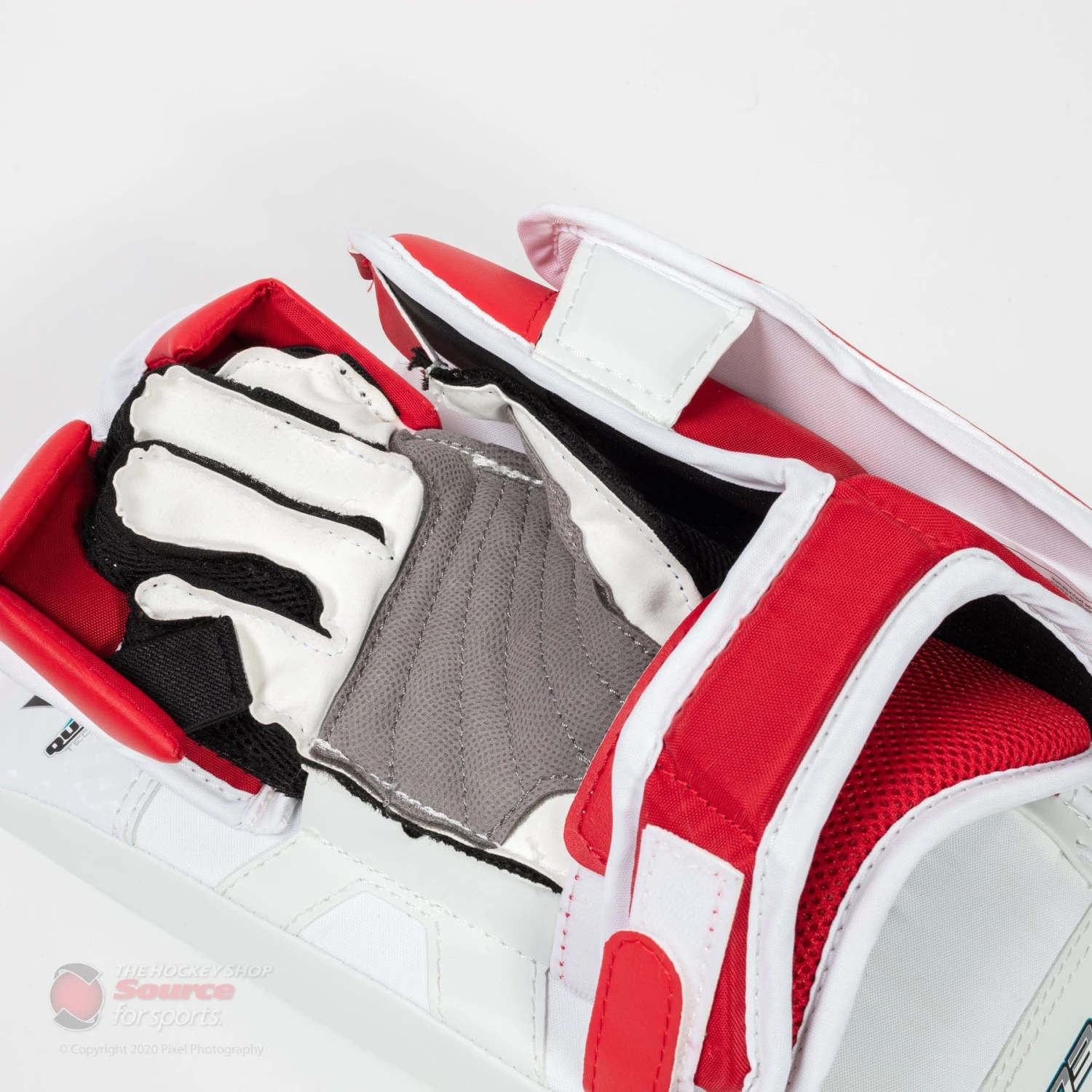 Vaughn Velocity V9 Junior Goalie Blocker - Image 13