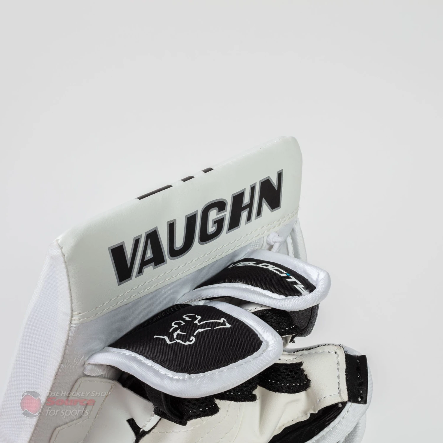 Vaughn Velocity V9 Youth Goalie Blocker - Image 6