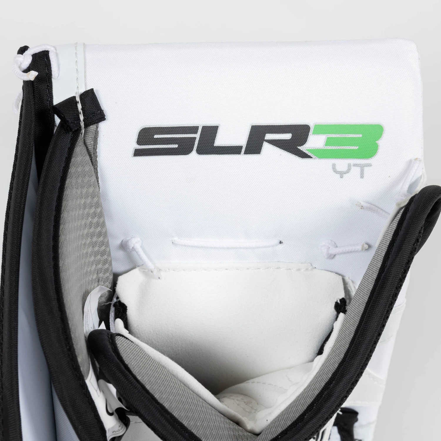 Vaughn Ventus SLR3 Youth Goalie Blocker - Image 5