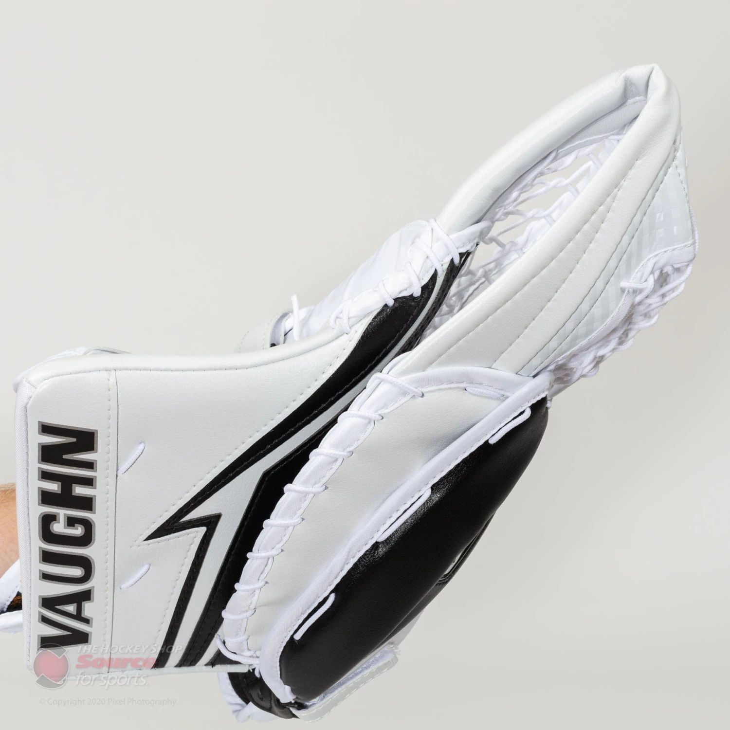 Vaughn Velocity V9 XP Pro Senior Goalie Catcher - Image 10
