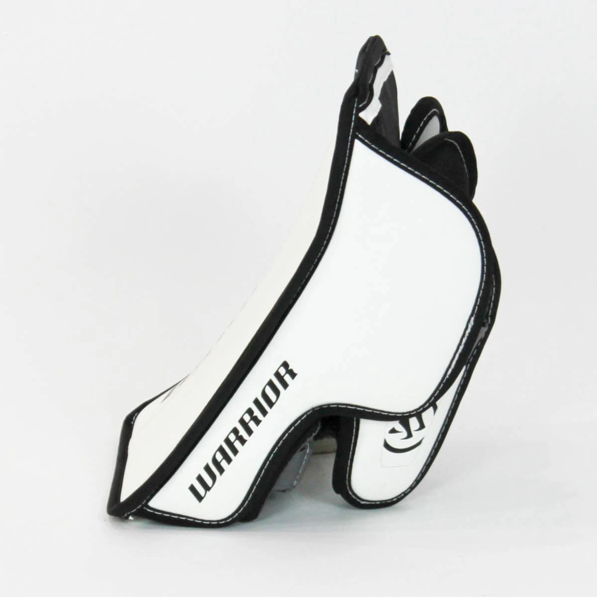 Warrior Ritual G3 Youth Goalie Blocker - Demo A - Image 3