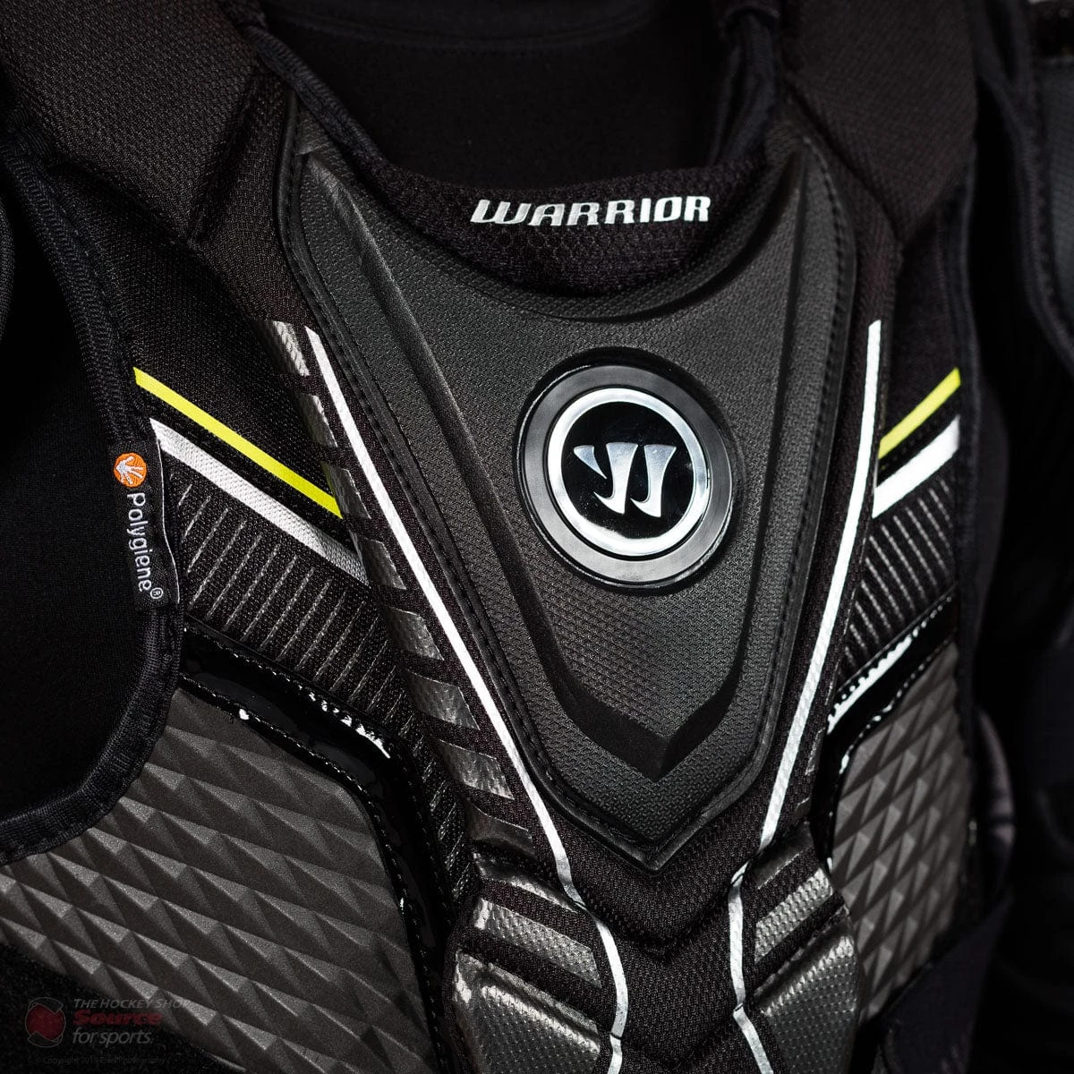 Warrior Alpha DX Senior Hockey Shoulder Pads - Image 4